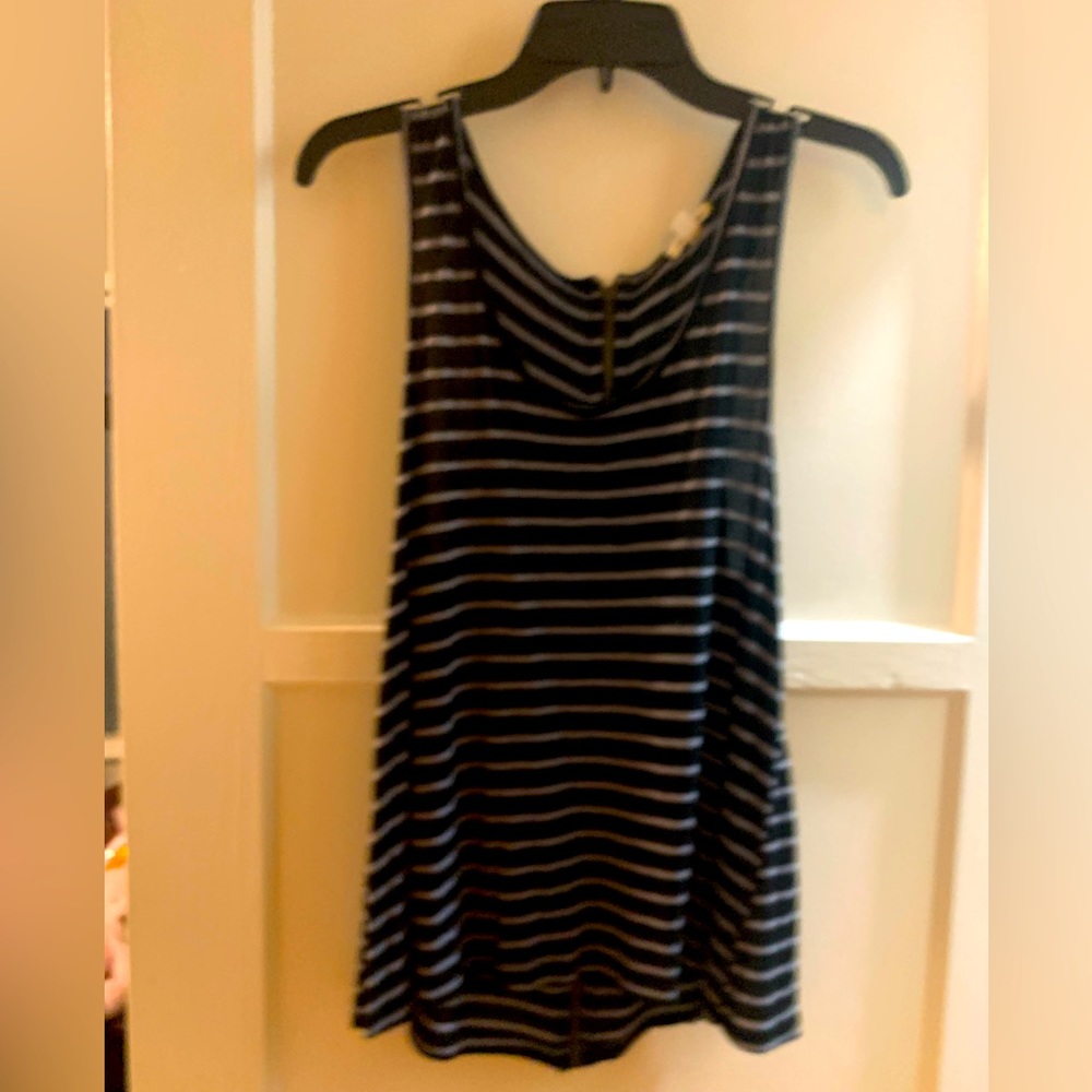 Sexy tank with zipper back